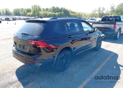 2022 Volkswagen Tiguan 2.0T Se R-Line Black из США, поврежденный, VIN 3VV8B7AX7NM017417